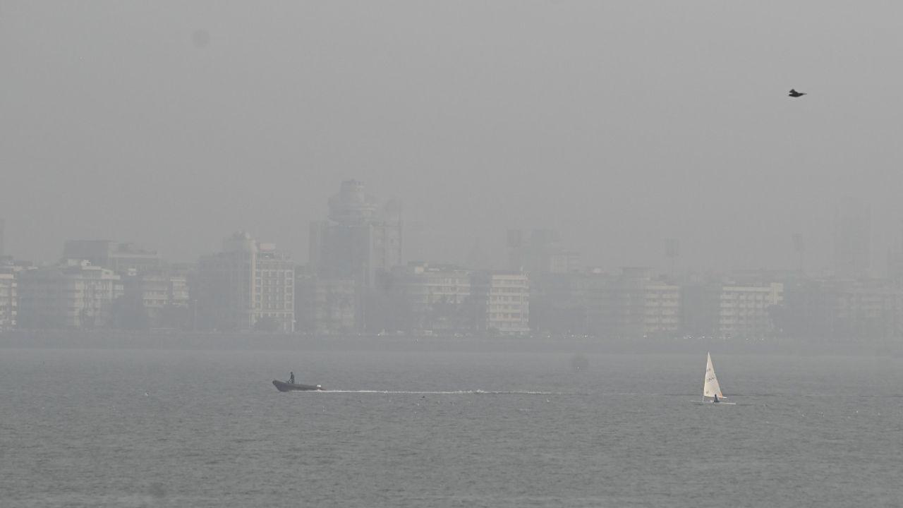 While the level is not classified as severe, health experts warn that such conditions can cause breathing discomfort to people suffering from lung disorders, asthma and heart-related ailments