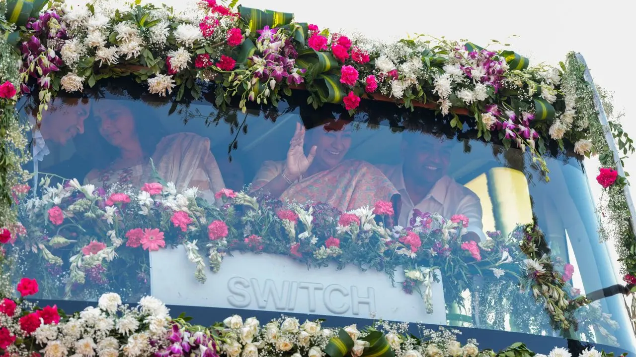 In Photos: Delhi launches double-decker bus tour to boost tourism