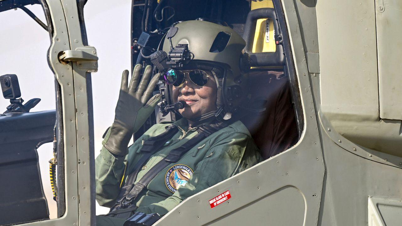 Clad in an olive-green flying suit and helmet, President Droupadi Murmu took a 25-minute sortie as co-pilot in Light Combat Helicopter 'Prachand' near the India-Pakistan border in Jaisalmer district