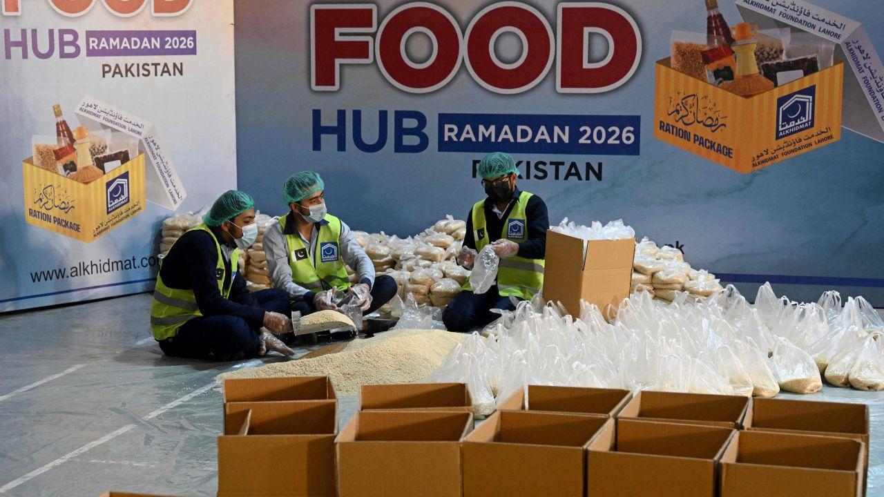 Volunteers of Alkhidmat Foundation Pakistan prepare ration packs in Lahore, ensuring economically disadvantaged families can observe Ramadan with dignity and ease
