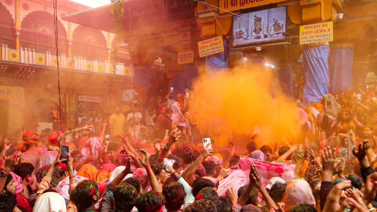 <p>In the land of Lord Krishna, devotees ring in the Holi season with colour and celebration at Dwarkadheesh Temple in Mathura.</p> <p>In the land of Lord Krishna, devotees ring in the Holi season with colour and celebration at Dwarkadheesh Temple in Mathura.</p>