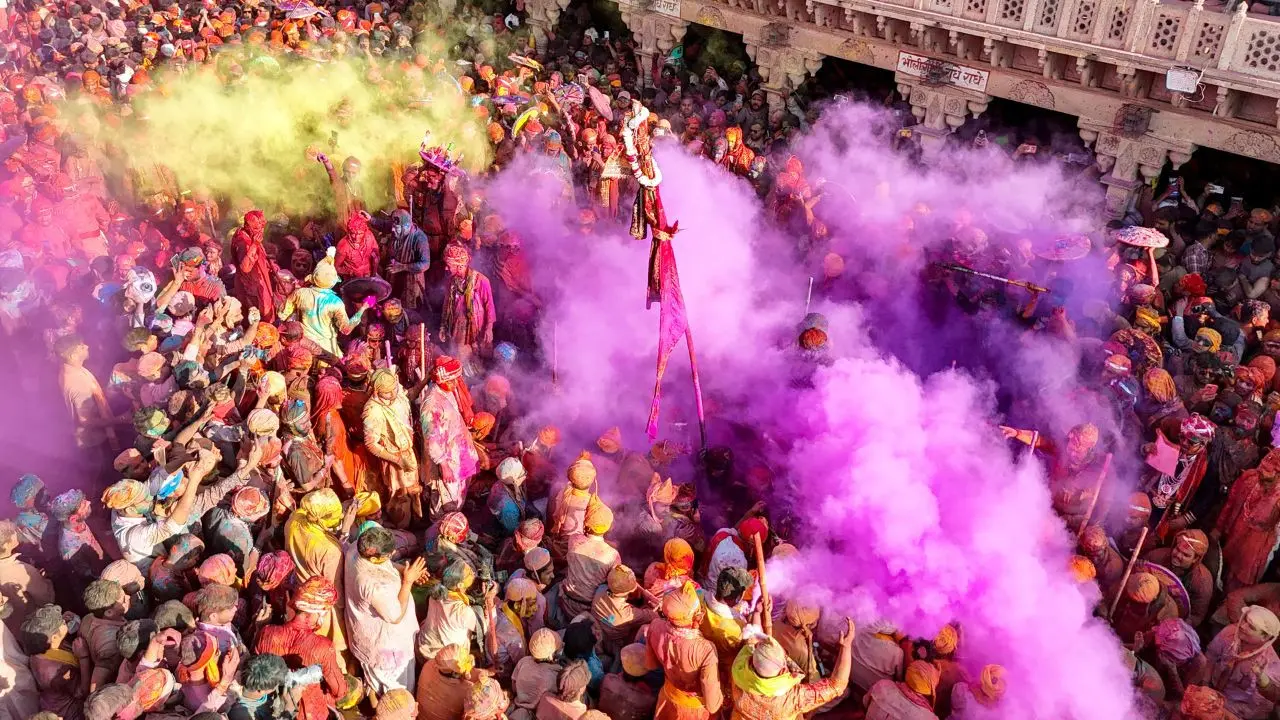 IN PHOTOS: Banaras Lathmar holi draws thousands to Mathura