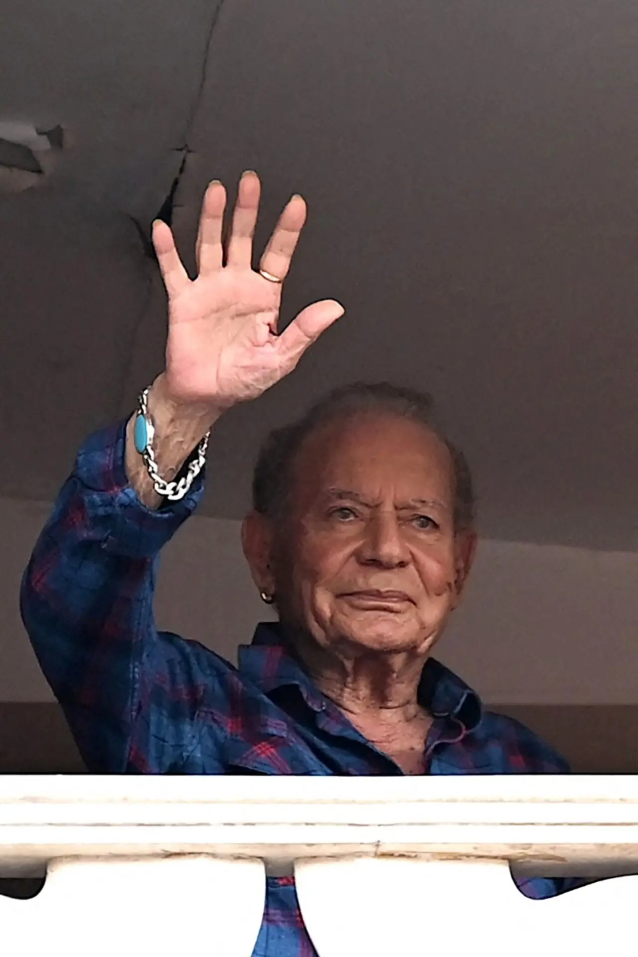 Salim Khan married Salma Khan – born Sushila Charak, on November 18, 1964. The duo have four bilogical children together – actor-sons Salman Khan, Arbaaz Khan and Sohail Khan and daughter Alvira Khan Agnihotri.