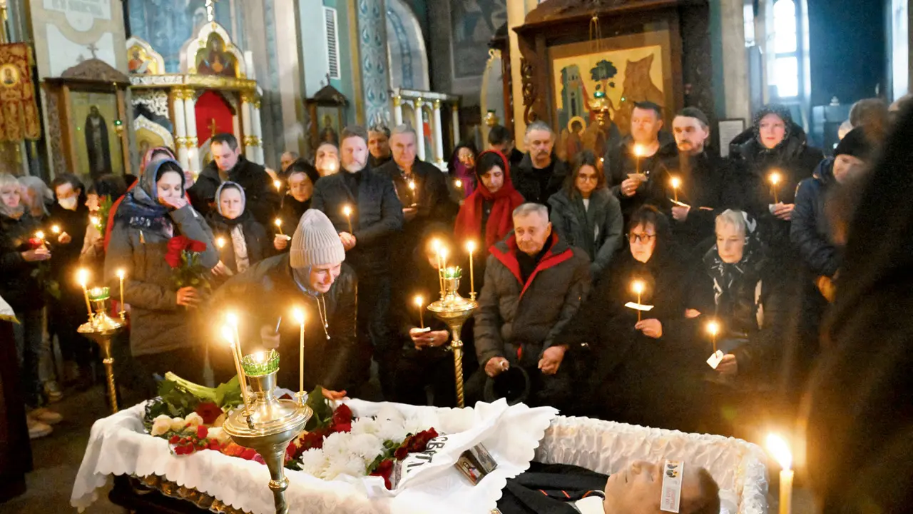 UK, France, Germany, Sweden and Netherlands accuse Russia of poisoning Navalny