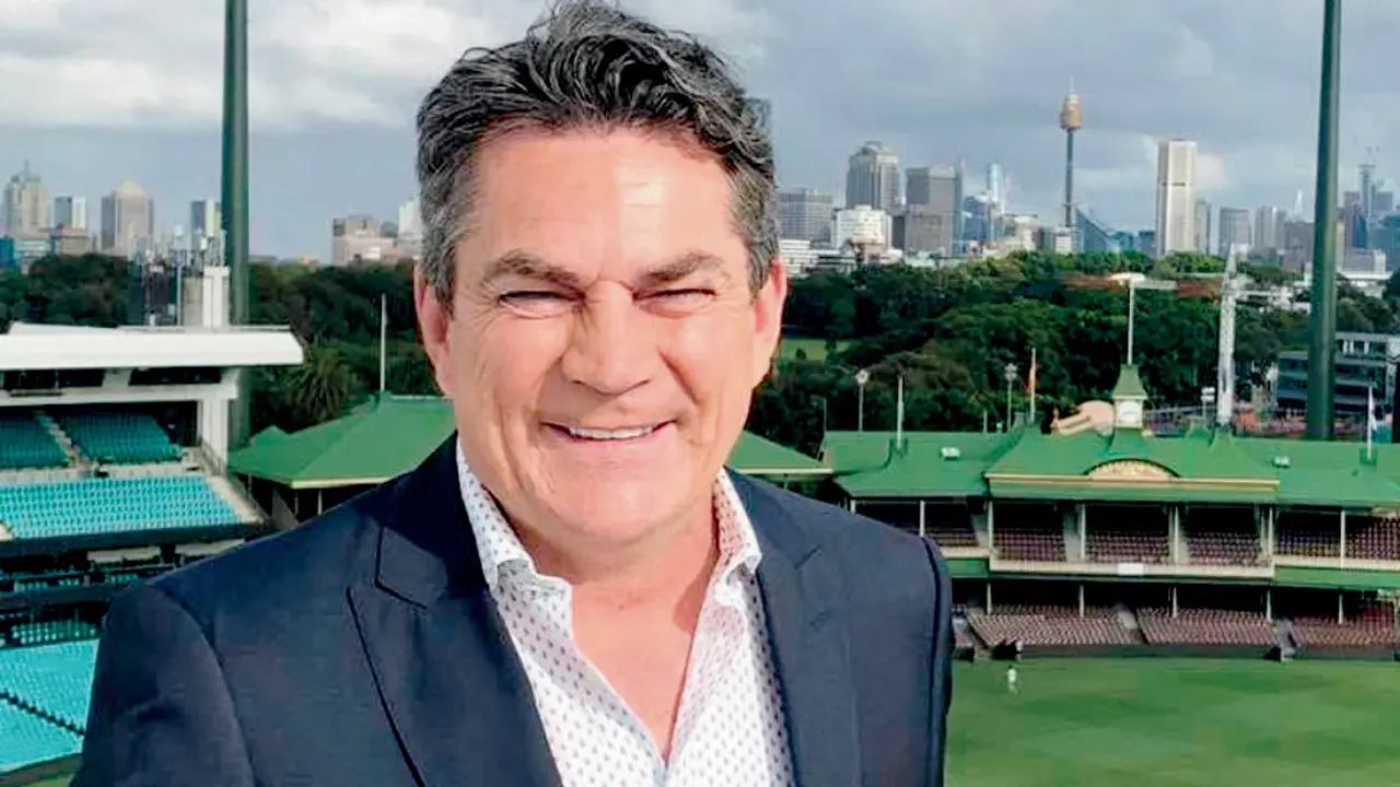 ‘Who is it?’ ‘Andrew McKinlay, Shane’