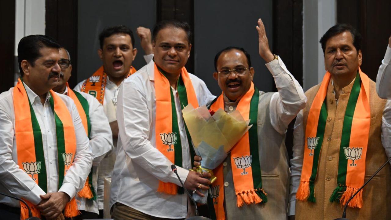 IN PHOTOS: BJP appoints Khankar as their leader in BMC; Sena appoints Ghole