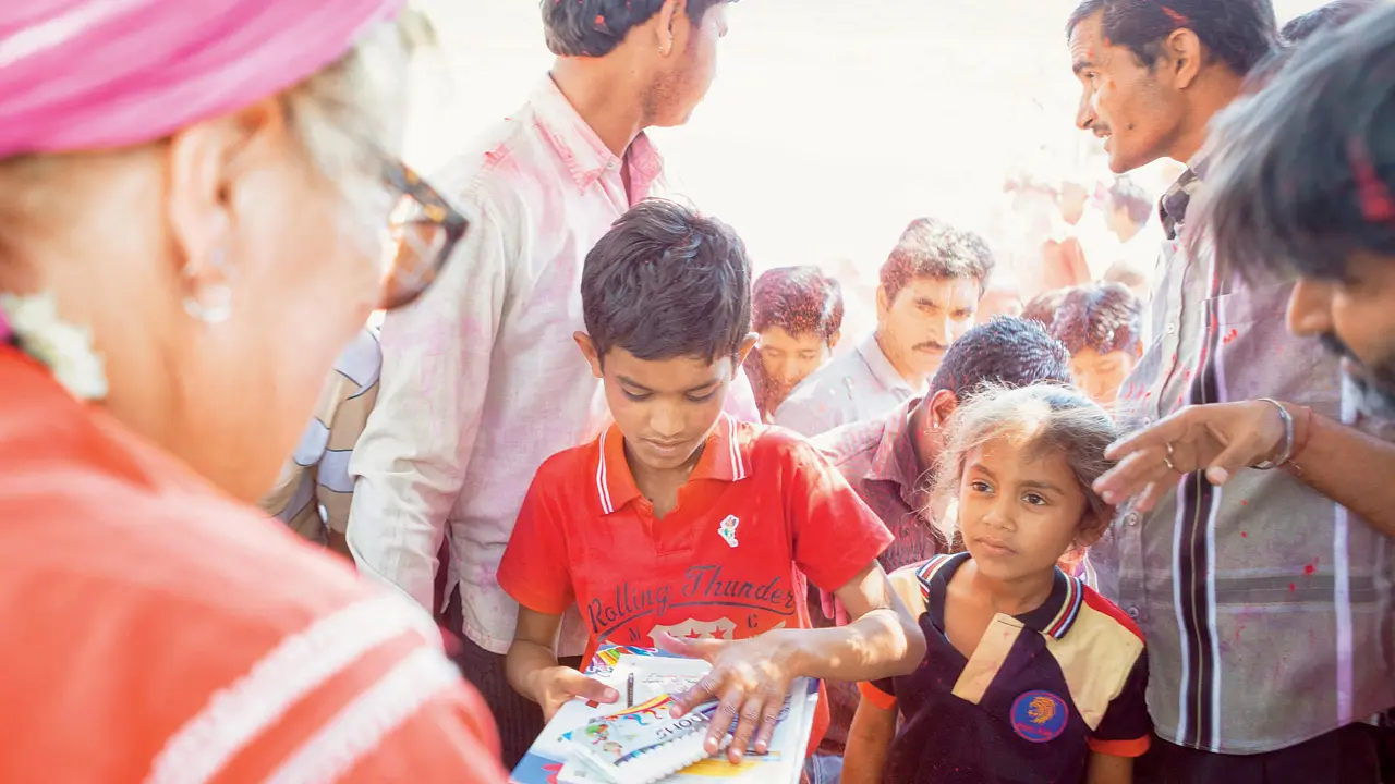 Spread joy by donating items for underprivileged children in Mumbai