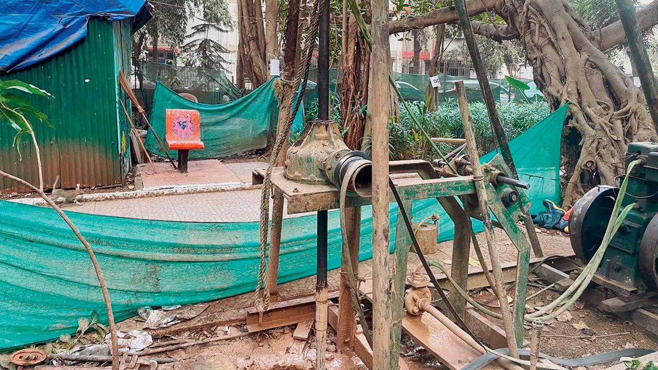 Excavation underway for sea link exit pillars inside Nana-Nani Park in Versova, as groundwork begins under the revised elevated road plan