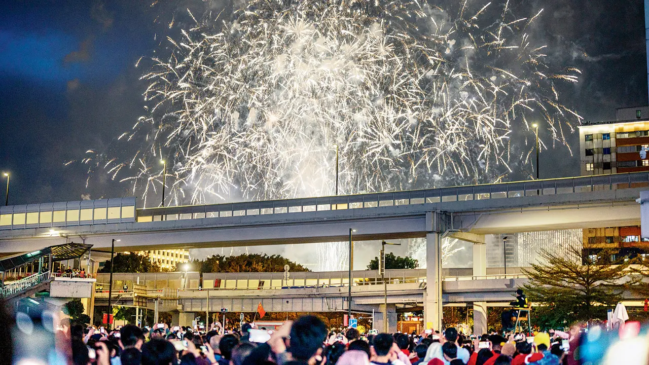 Second blast during Lunar New Year leaves 12 dead in Xiangyang