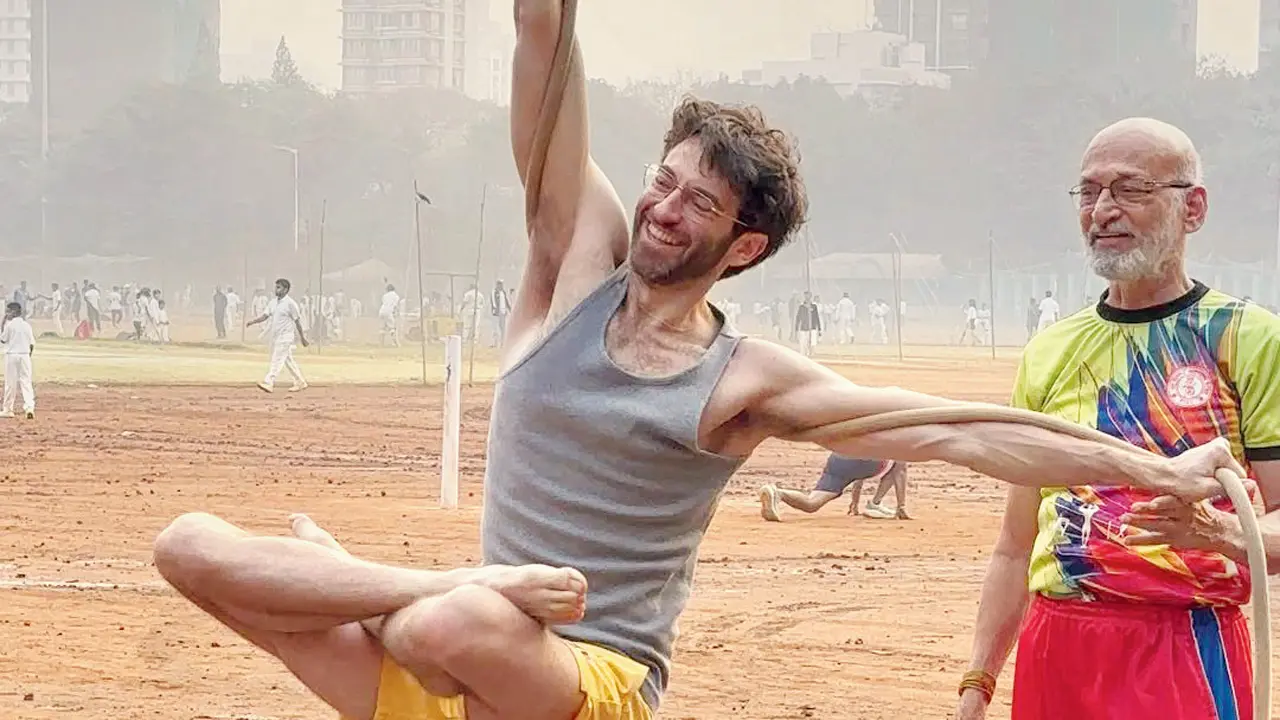 Uday Deshpande; Gianmarco Soresi (on the rope) performs a routine. Pic Courtesy/@gianmarcosoresi