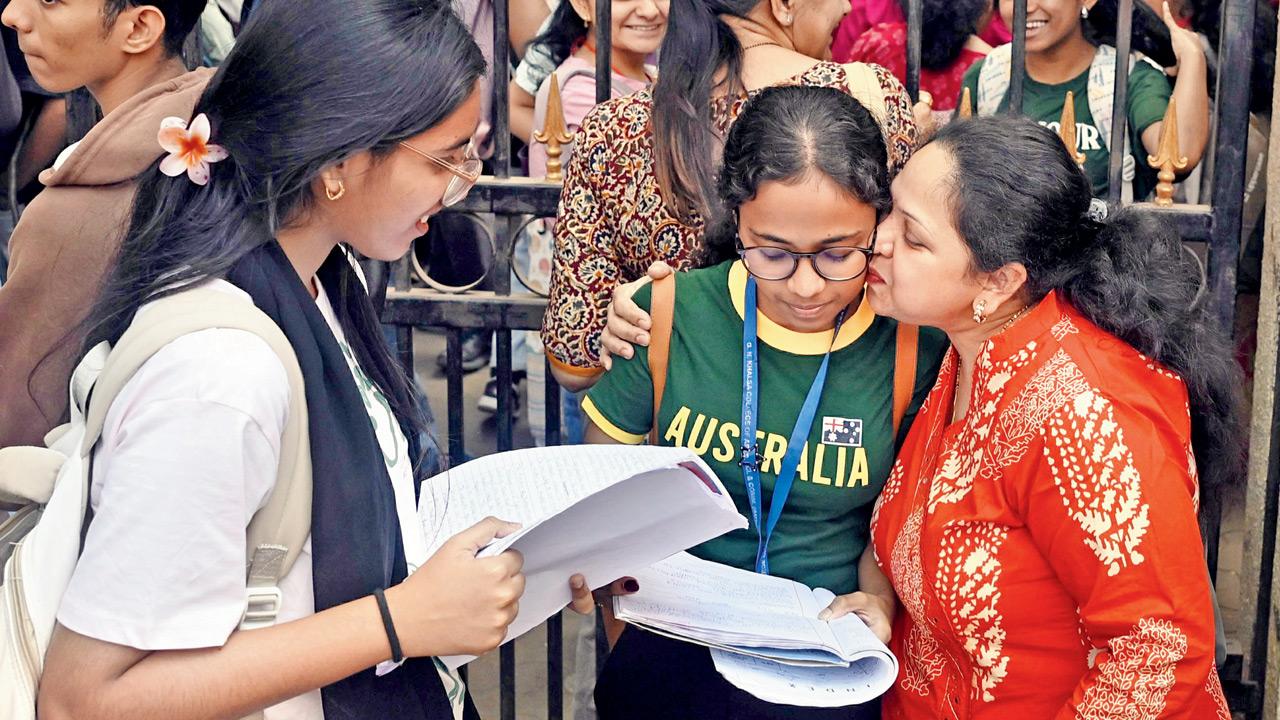 The Higher Secondary Certificate (HSC) examination season officially began on February 10, with thousands of students across Maharashtra appearing for their first paper (Pic/Ashish Raje)