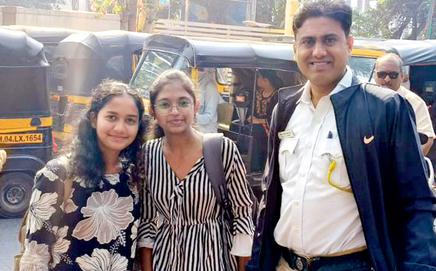 Traffic constable Rakesh Kaginkar drops off students to their exam centre on Tuesday. pic/by special arrangement