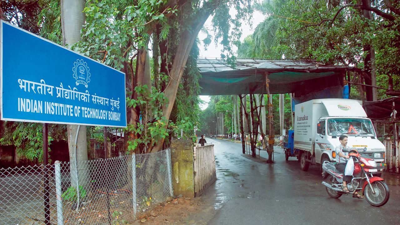 IIT Bombay scientists solve key challenge in T-cell cancer therapy