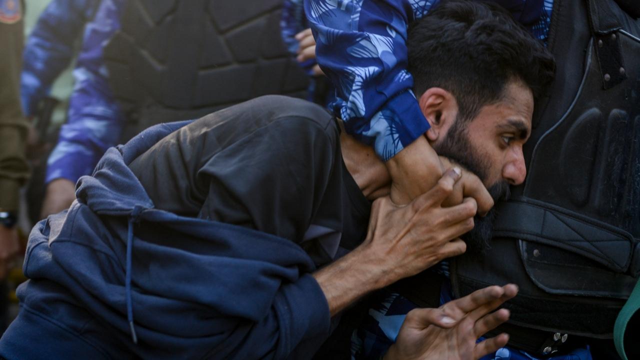 Police said an FIR has been registered under sections 132/3(5) (assault or criminal force), 221 (obstructing public servant) and 121(1) (voluntarily causing hurt) of the Bharatiya Nyaya Sanhita (BNS) at the Vasant Kunj North Police Station.