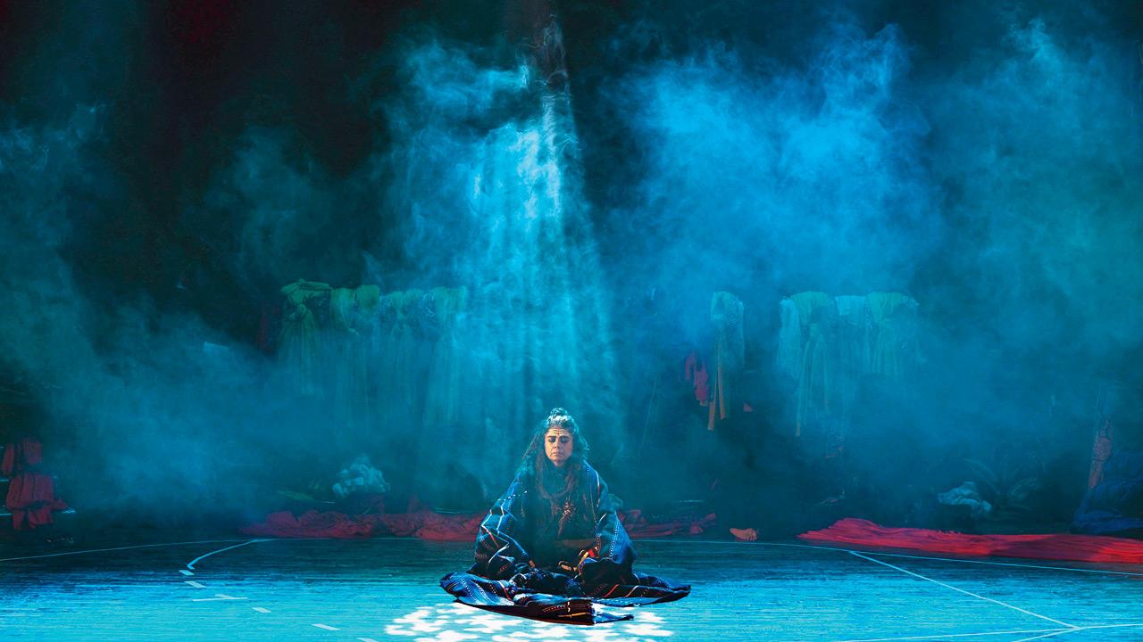 <p>A divine opening. Ek Kanth Vishpai, starring Mita Vashisht as Lord Shiva, opened the Kala Ghoda Festival at YB Chavan Theatre on January 31, blending mythology with the struggles of the common man.</p> <p>A divine opening. Ek Kanth Vishpai, starring Mita Vashisht as Lord Shiva, opened the Kala Ghoda Festival at YB Chavan Theatre on January 31, blending mythology with the struggles of the common man.</p>