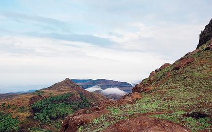 A view from the Kalsubai peak. Pic courtesy/Wikimedia Commons