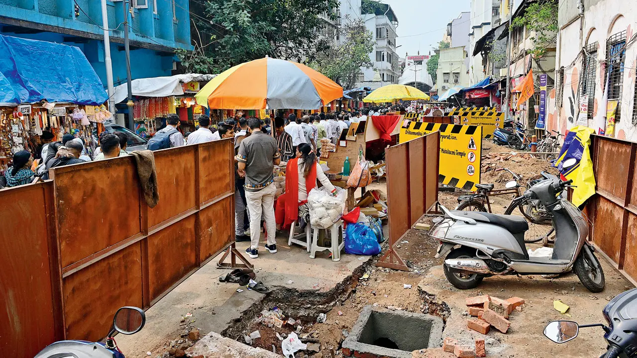 Residents` lives are on the line as emergency services are unable to access this lane, currently used by devotees. Pics/Shadab Khan