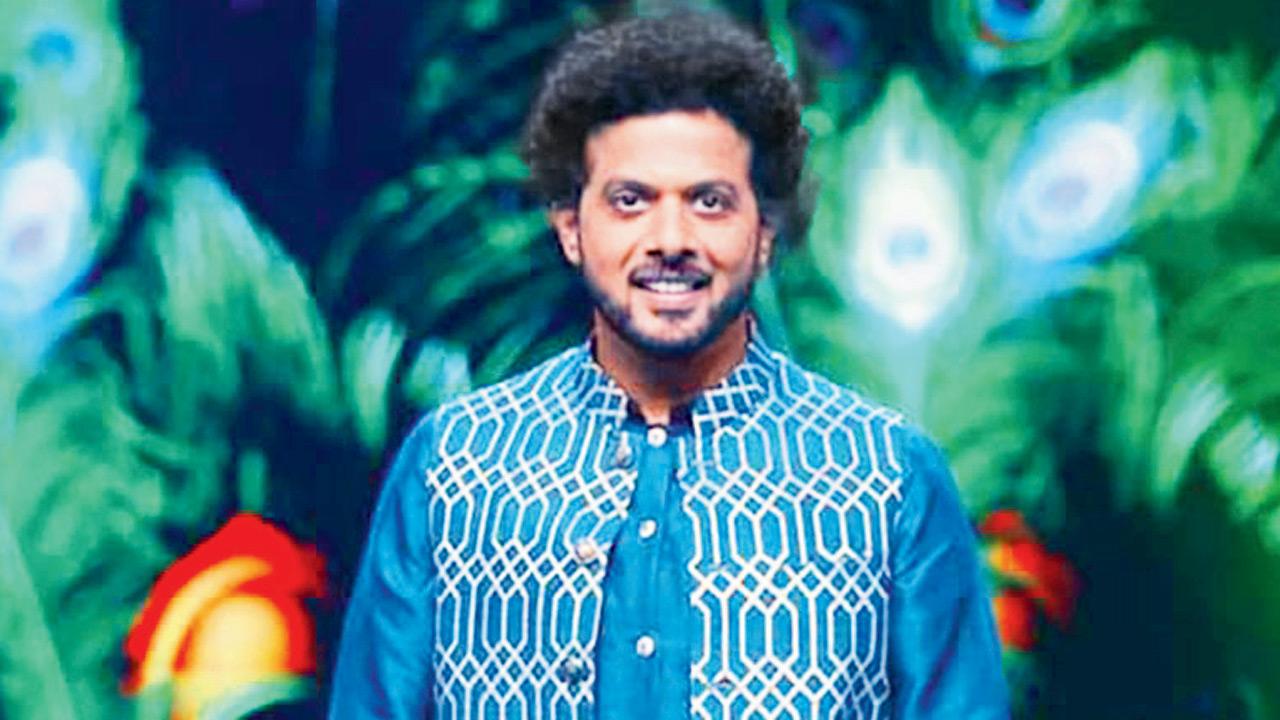 Hindustani classical vocalist Mahesh Kale will be performing at NMACC