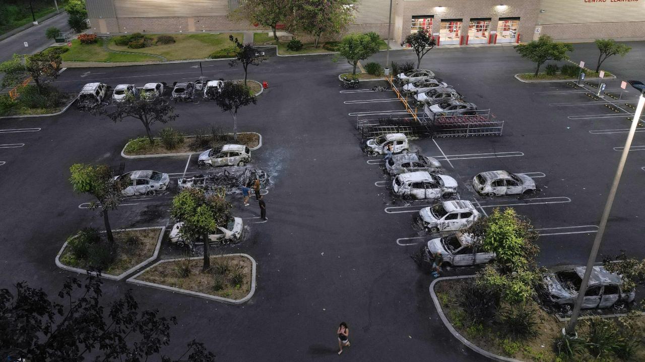 Security Secretary Omar Garcia Harfuch, addressing a joint press conference with President Claudia Sheinbaum, confirmed that the National Guard personnel lost their lives in six separate incidents across the western state of Jalisco. The violence erupted after security forces carried out an operation that resulted in the killing of Nemesio Oseguera, also known as 