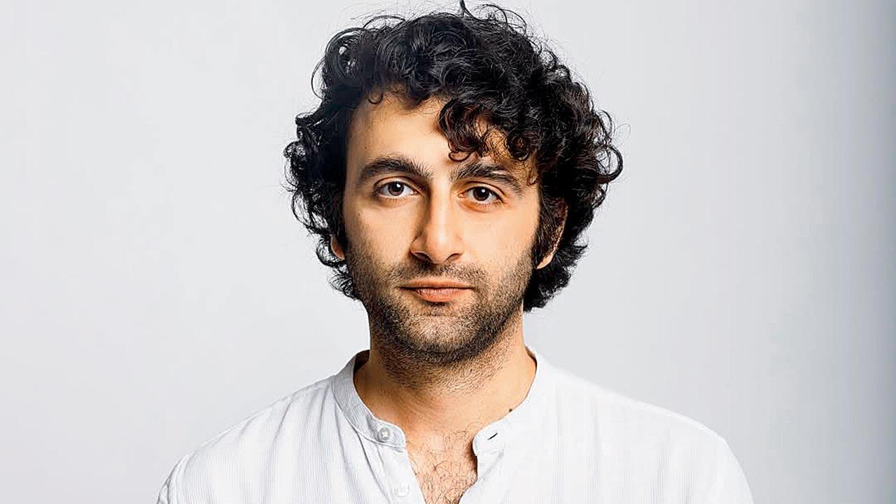 Zervaan Bunshah, actor