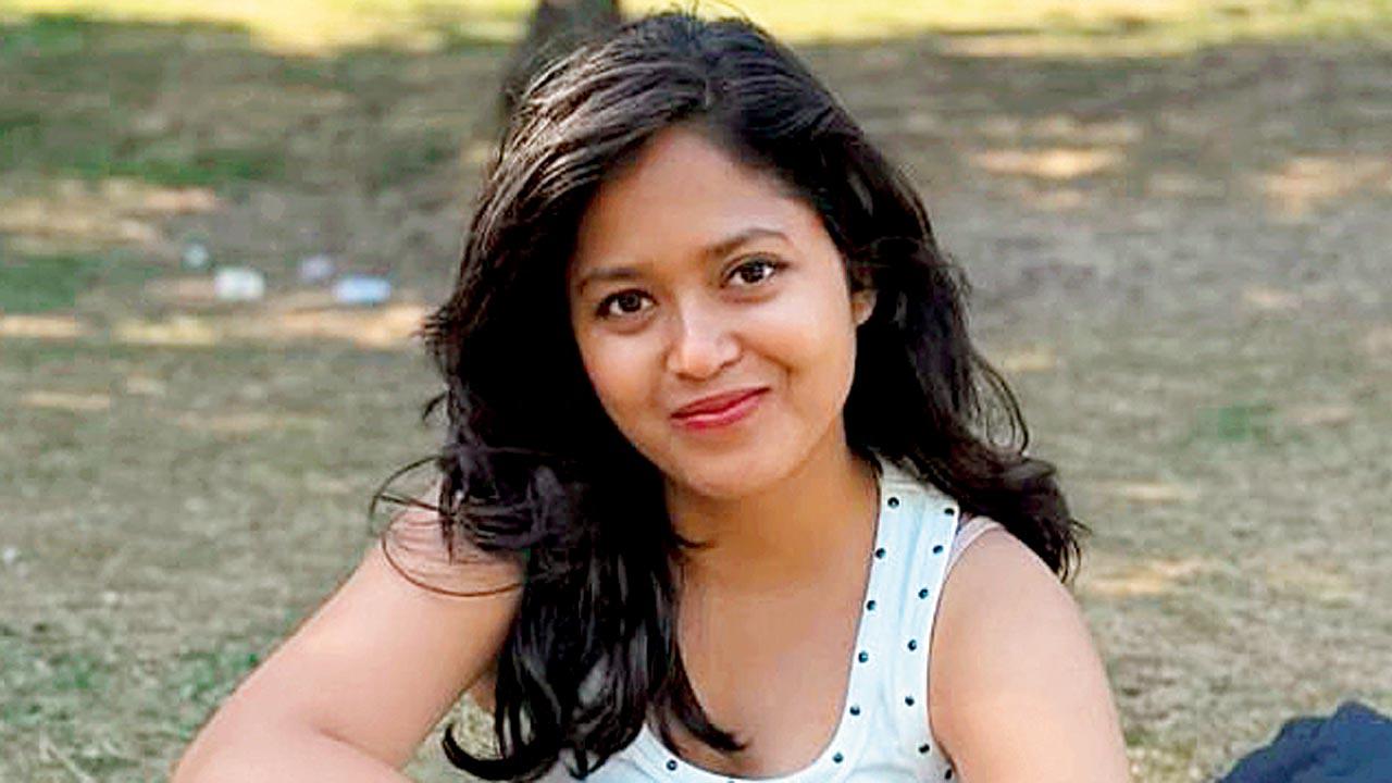 Urjita Wani, stand-up comedian