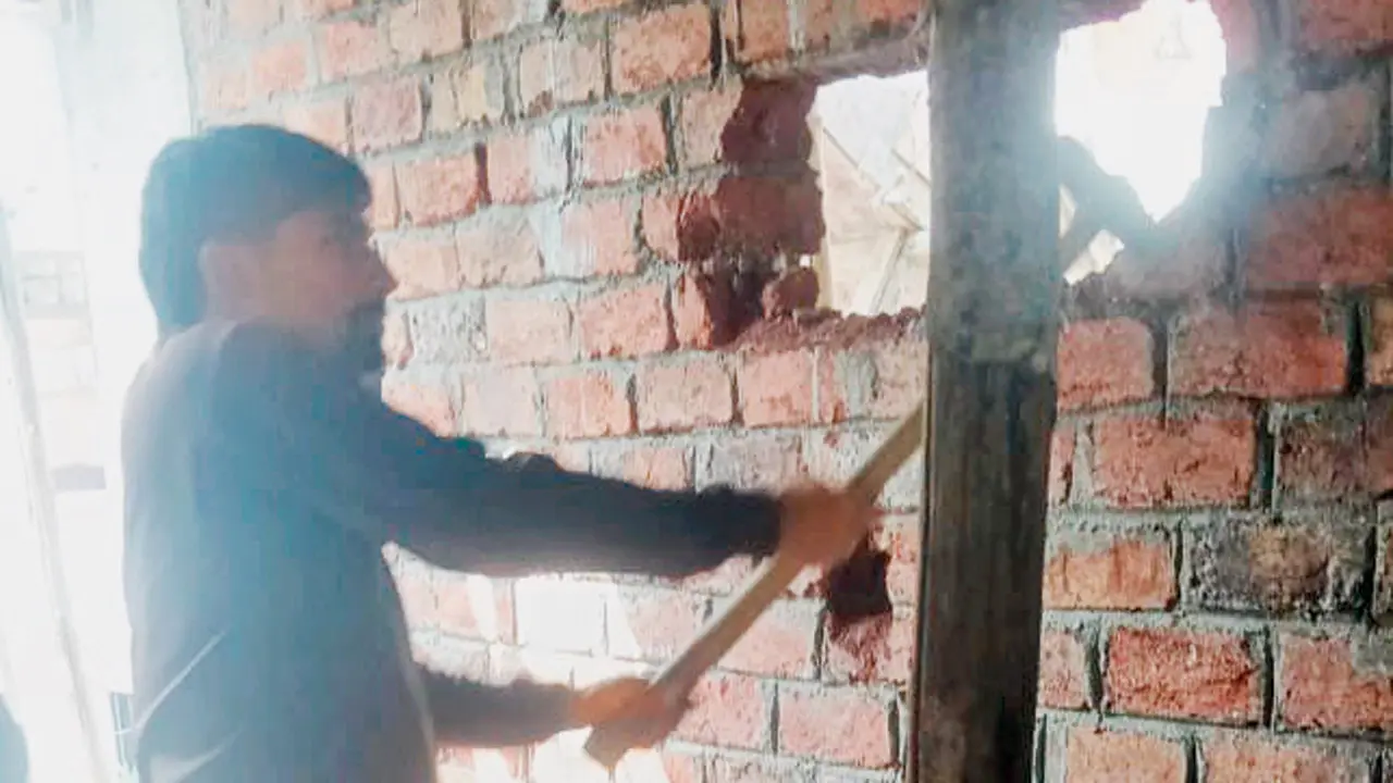 Navi Mumbai civic body demolishes illegal buildings in Airoli