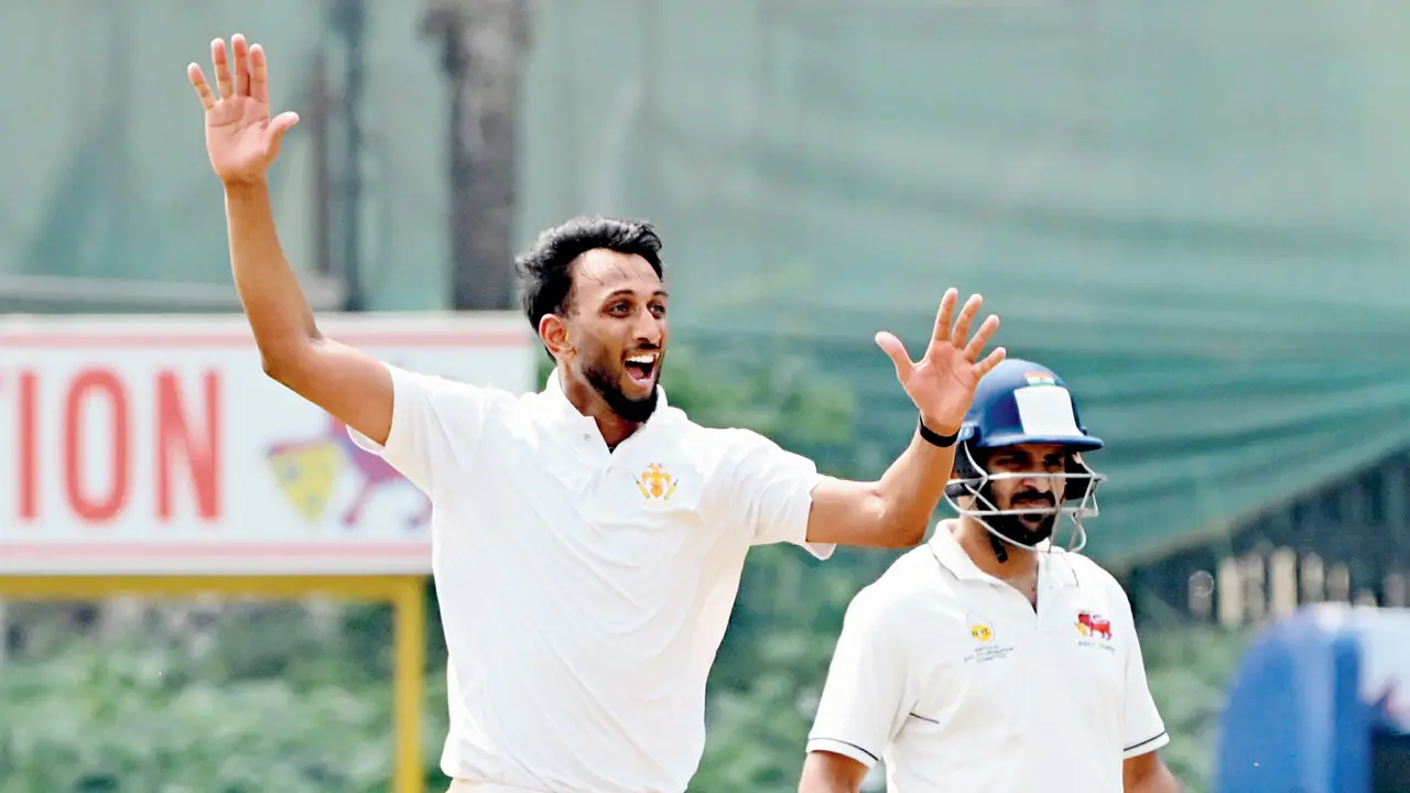 Ranji Trophy: Prasidh Krishna wrecks Mumbai as Karnataka seize control