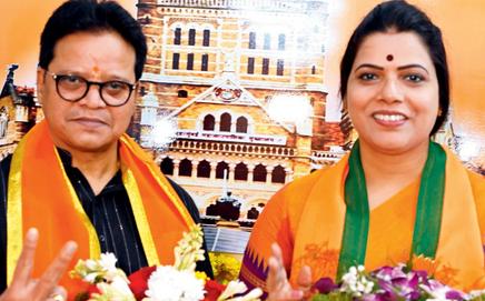 (Right) BJP's Ritu Tawde and Shiv Sena’s Sanjay Ghadi are set to become the mayor and deputy mayor, respectively. Pic/PTI