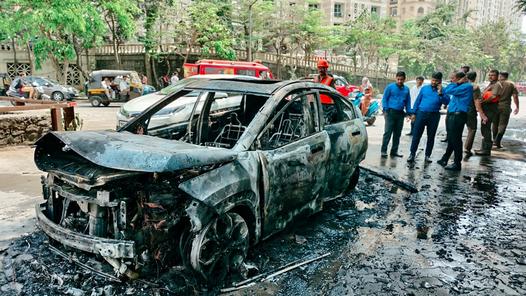 Car catches fire during test drive in Thane; no injuries reported