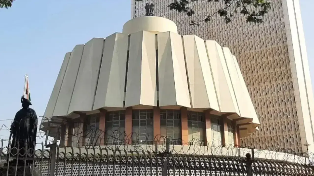 Mumbai LIVE: Opposition MLAs protest at Vidhan Bhavan 