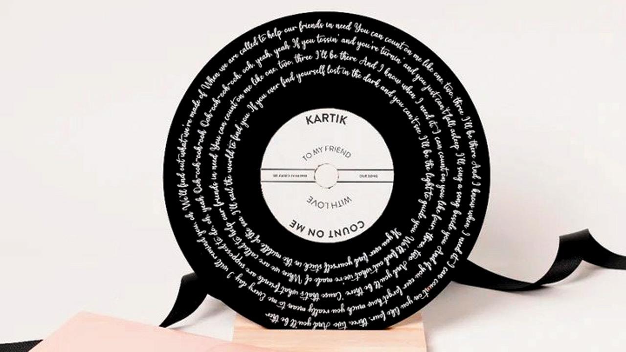 Pic courtesy/@confettigifts