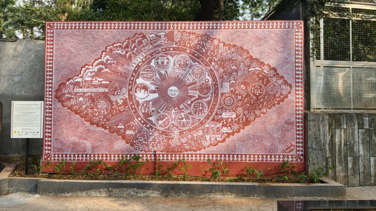 Byculla Zoo boasts of 22-ft Warli mural art that simplifies climate conversation