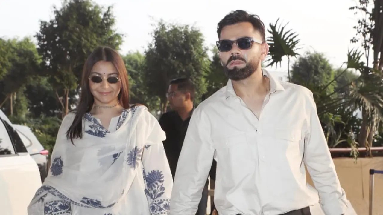 Anushka Sharma and Virat Kohli visit Premanand Maharaj's ashram