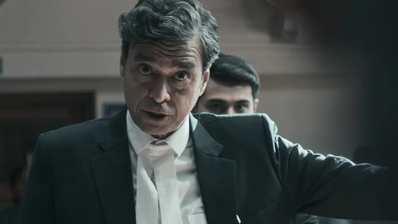 Satyajit Sharma plays the aggressive lawyer defending the rapist, locking horns with Taapsee’s character in intense courtroom confrontations.