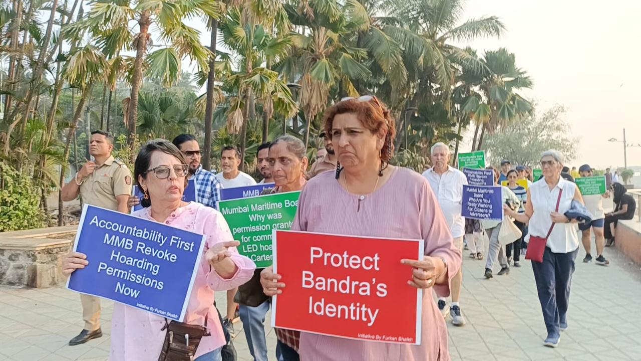 <p>They argue that it should not be converted into a commercial advertising corridor without proper consultation and transparency</p>