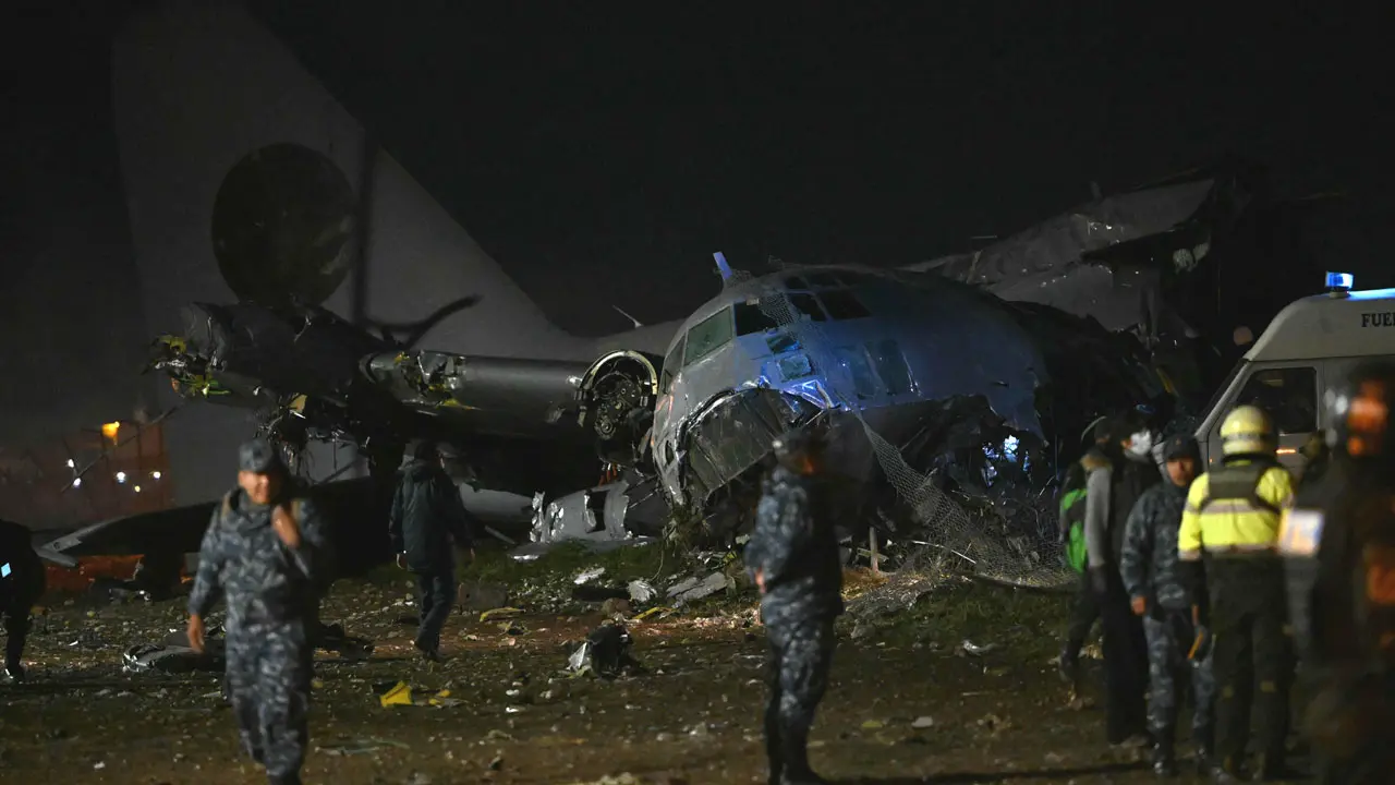 Cargo plane carrying money crashes near Bolivia's capital, killing at least 15