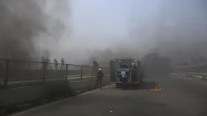 Watch | Massive fire erupts along Mumbai Coastal Road; tunnel entry shut