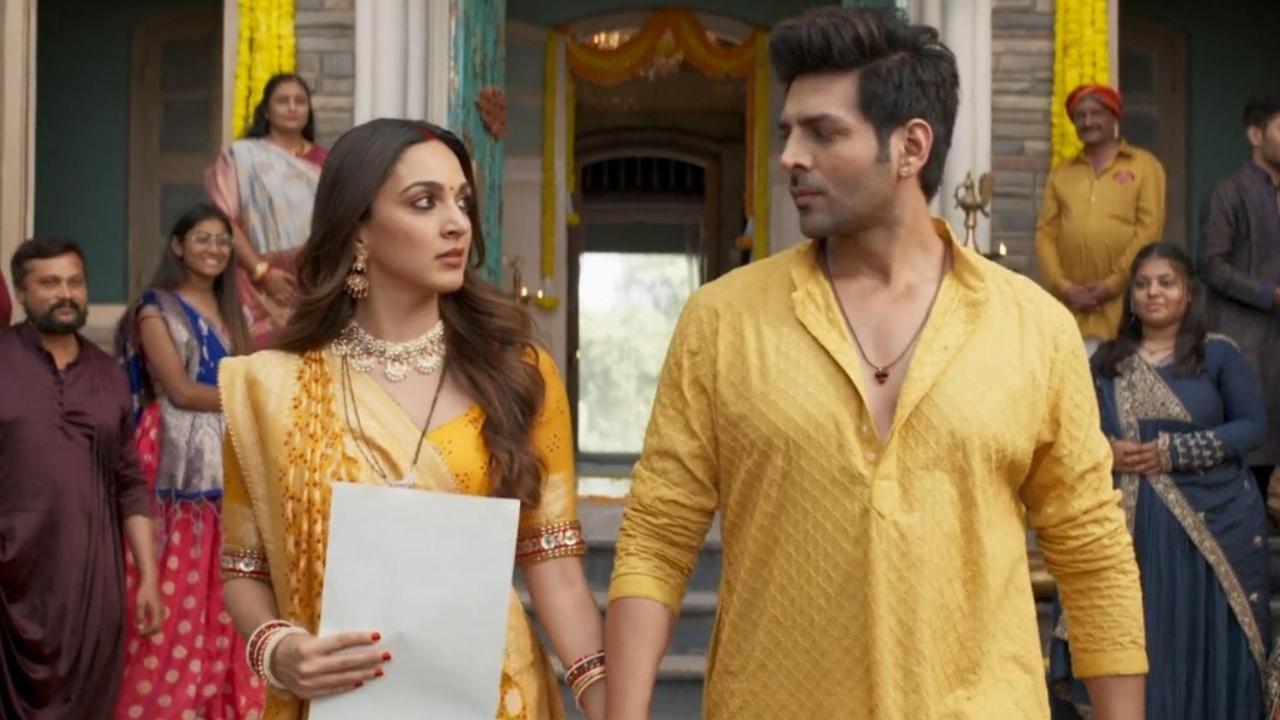 Satyaprem Ki Katha showcases how Katha (Kiara Advani) suffers PTSD when her boyfriend rapes her. With the help of Sattu (Kartik Aaryan), she fights legal battle to regain confidence and respect. The film sheds light on how there is a taboo around addressing such issues.