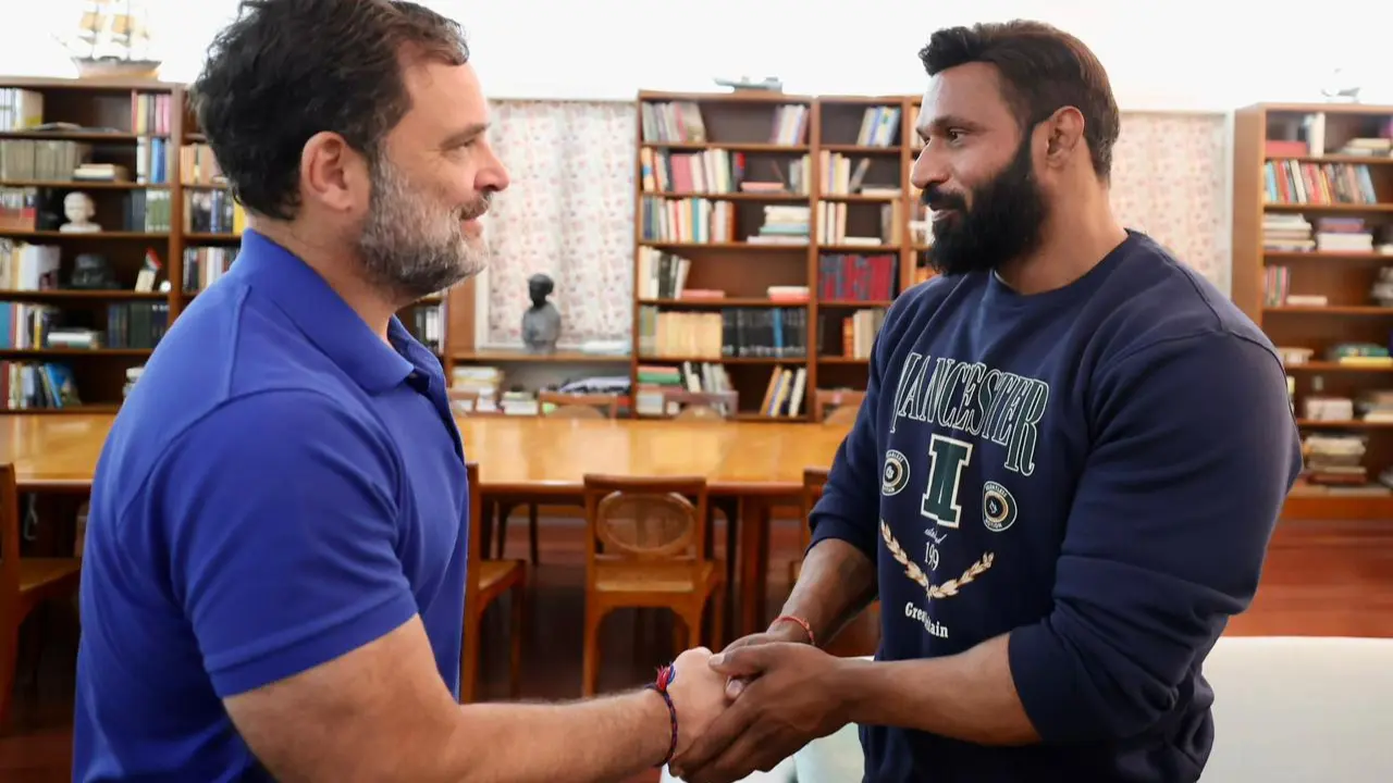 Rahul Gandhi later said on social media that every human being is equal and described Deepak as a symbol of unity and courage