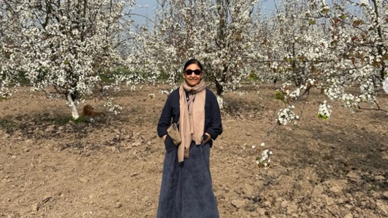 Deepti Naval shares pictures from her scenic tour of Punjab's fields