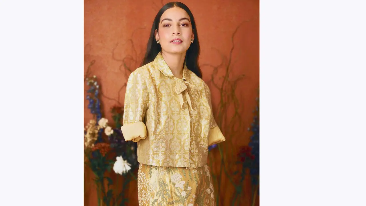 India’s para archer Sheetal Devi makes her appearance in gold at Vogue Values