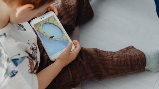 Maharashtra forms task force to tackle digital addiction among children