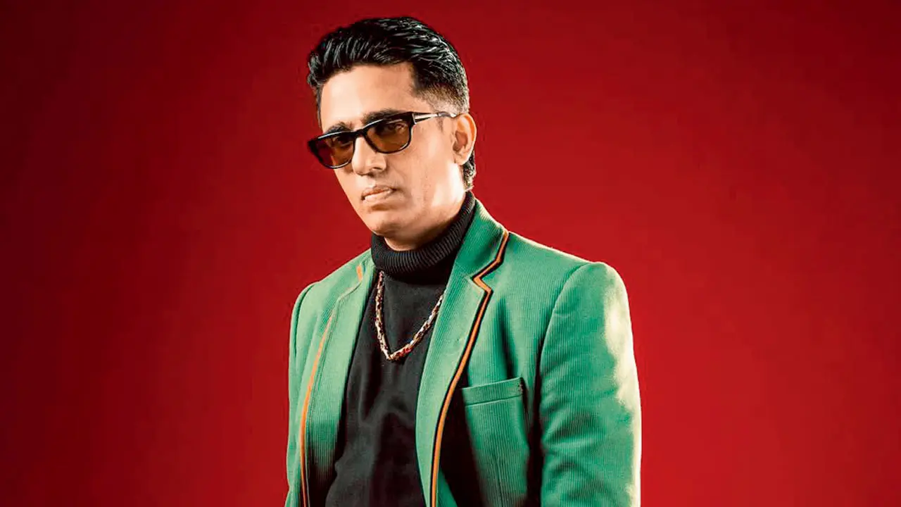 Gulshan Devaiya sobre cómo diseñarse para eventos: “No vestirse para algoritmos”