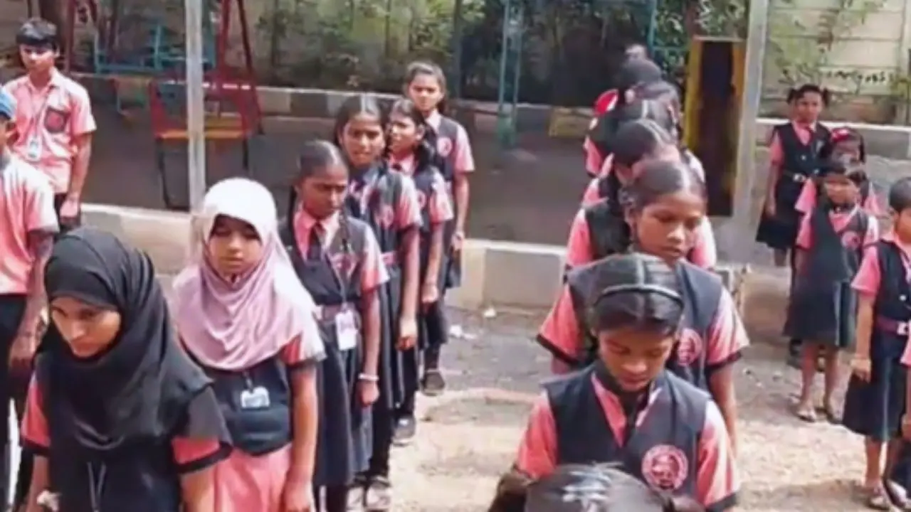 Mumbai LIVE: 51 lakh voices mark Guru Tegh Bahadur martyrdom anniversary