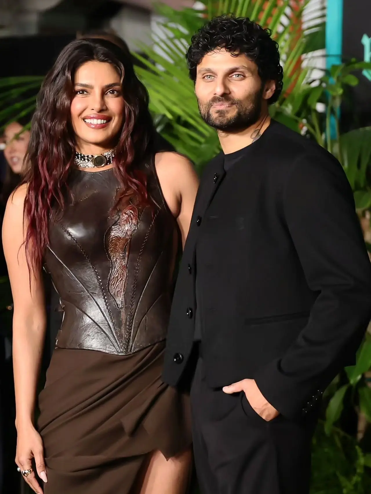 Priyanka was seen posing with Jay Shetty as he came to support the desi girl at the premiere night.