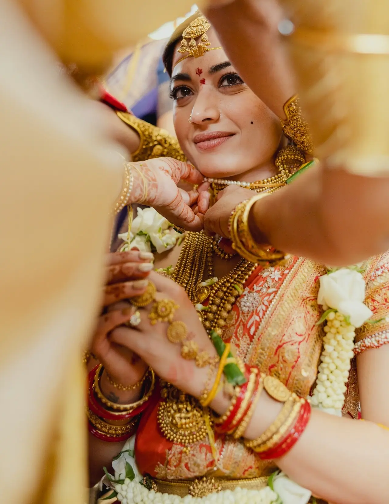 The actress was seen getting teary-eyed when Vijay adorned the mangalsutra around her neck.