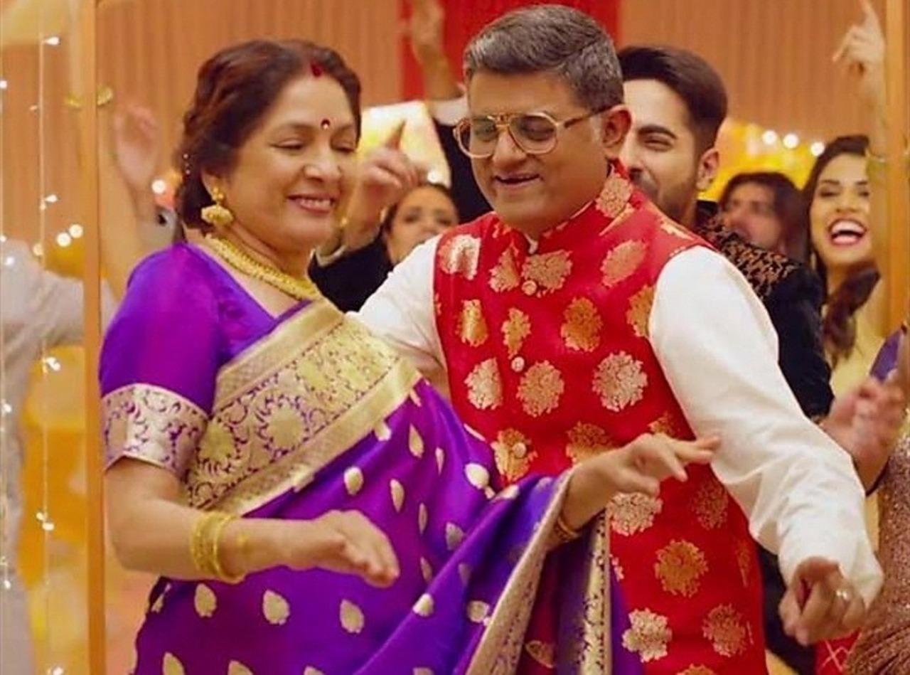 Badhaai Ho (2018)
Priyamvada (Neena Gupta) and Jeetender Kaushik (Gajraj Rao), who have well-grown sons, realise they are pregnant, while their sons are ashamed.