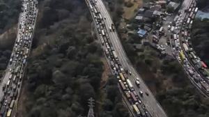 Mumbai-Pune Expressway chaos: Shinde directs MSRDC to prepare emergency plan