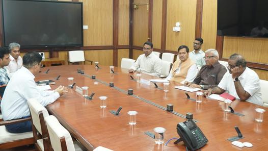 Three south Mumbai stations to be beautified, will soon also have sliding gates