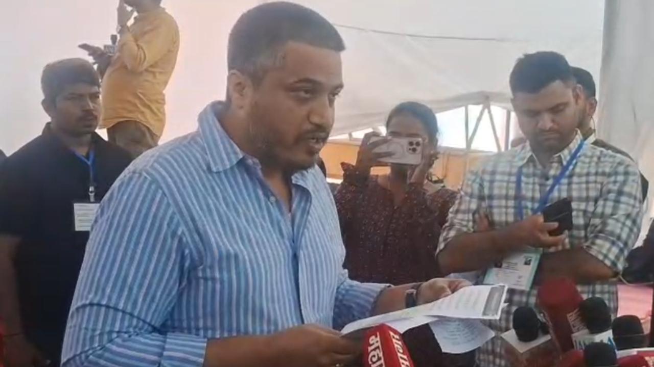 Rohit Pawar questioned the regulator’s accountability, asking who was responsible for issuing airworthiness certificates and overseeing aircraft maintenance and flight safety